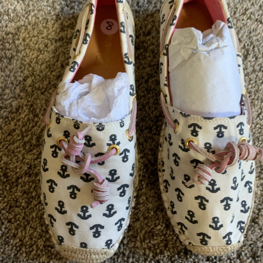 White anchor sperry sliders !!!